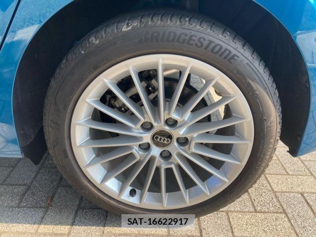 Audi A3 2023-06 8157969-5