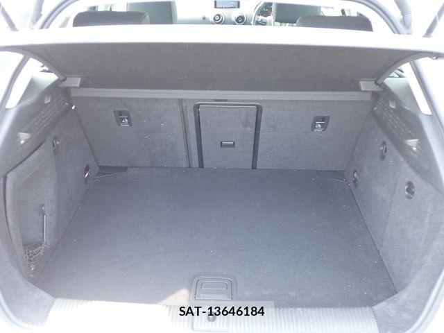 Audi A3 2014-04 8157966-23