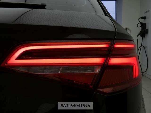 Audi A3 2017-08 8206360-19