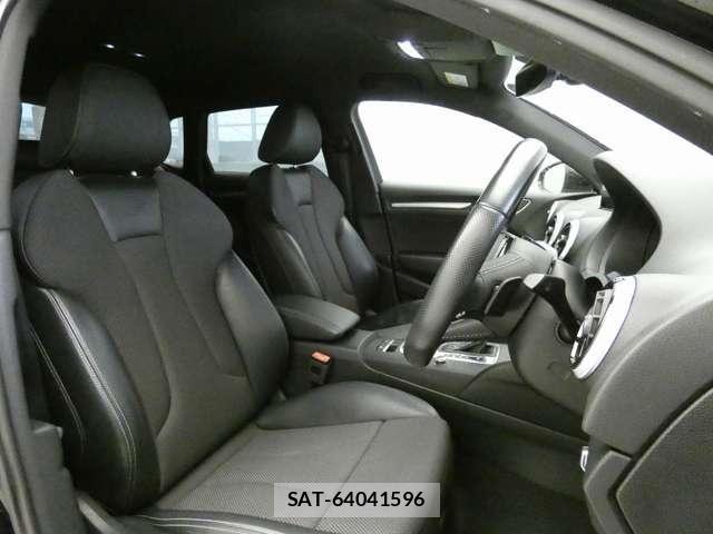 Audi A3 2017-08 8206360-20