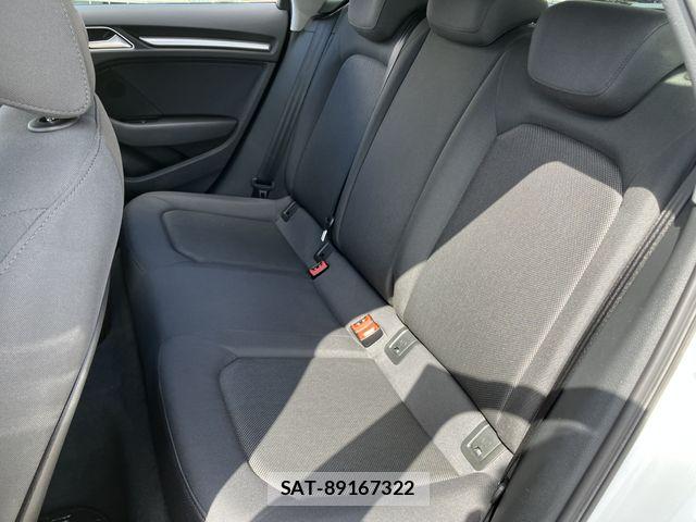 Audi A3 2020-01 8206358-15