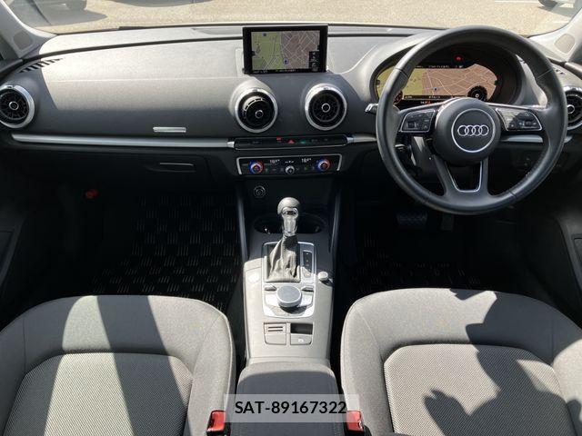 Audi A3 2020-01 8206358-1