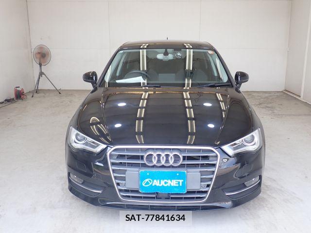 Audi A3 2015-07 8206359-4