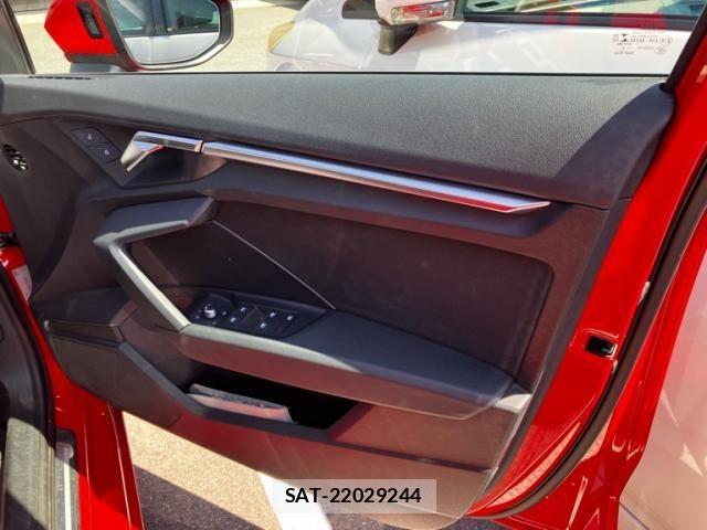 Audi A3 2021-08 8244635-12