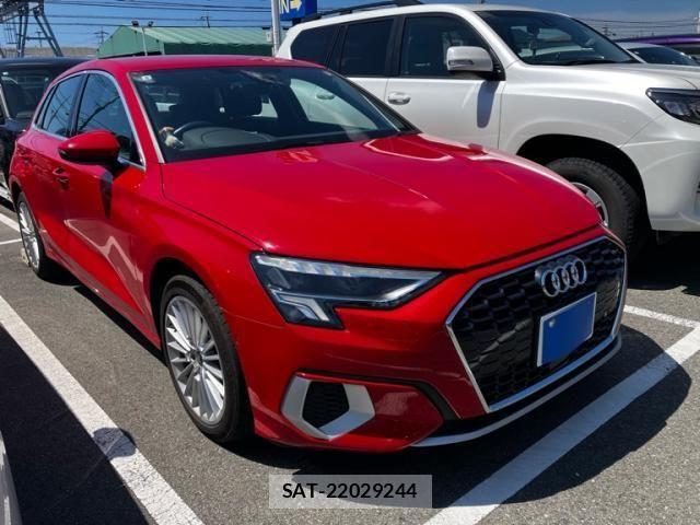 Audi A3 2021-08 8244635-1