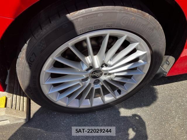Audi A3 2021-08 8244635-6