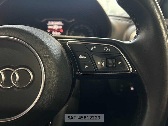 Audi A3 2017-03 8244636-11