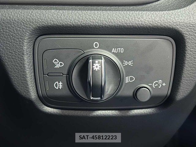 Audi A3 2017-03 8244636-15