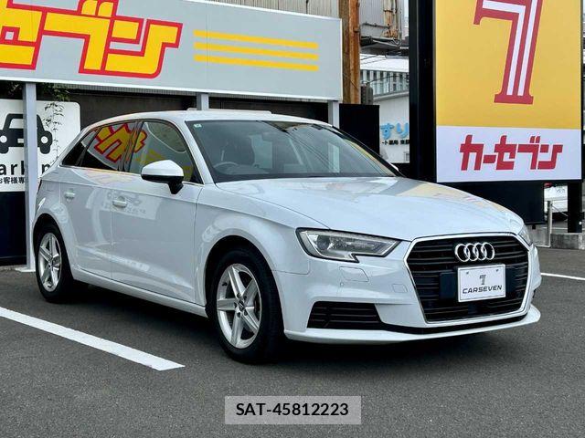 Audi A3 2017-03 8244636-27