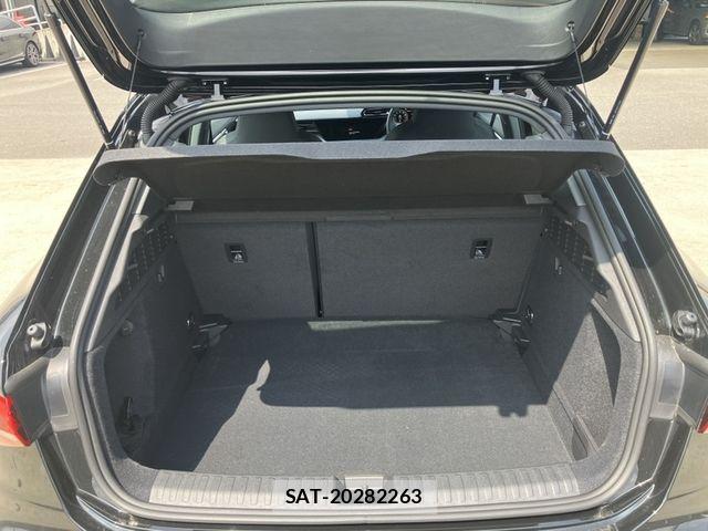 Audi A3 2025-12 8244633-12