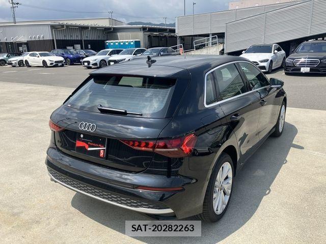 Audi A3 2025-12 8244633-2