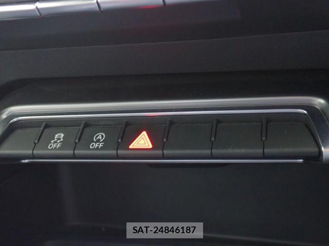 Audi A3 2022-08 8244631-19