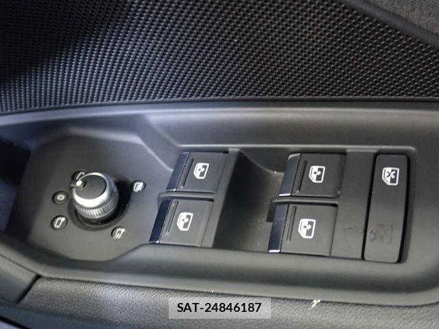 Audi A3 2022-08 8244631-20