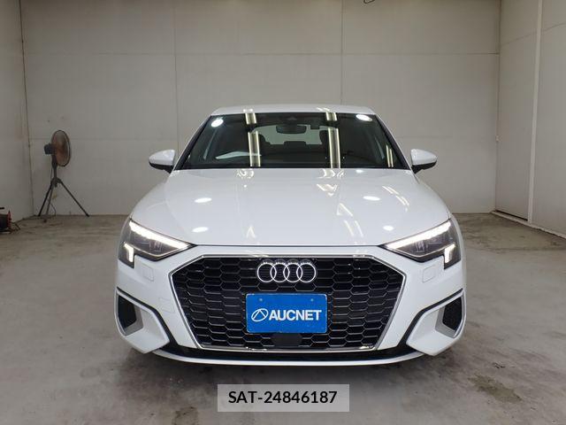 Audi A3 2022-08 8244631-5