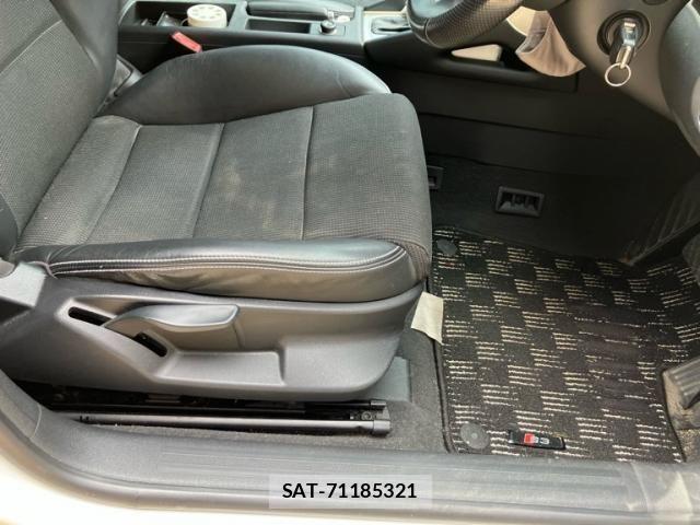 Audi A3 2011-07 8313118-16