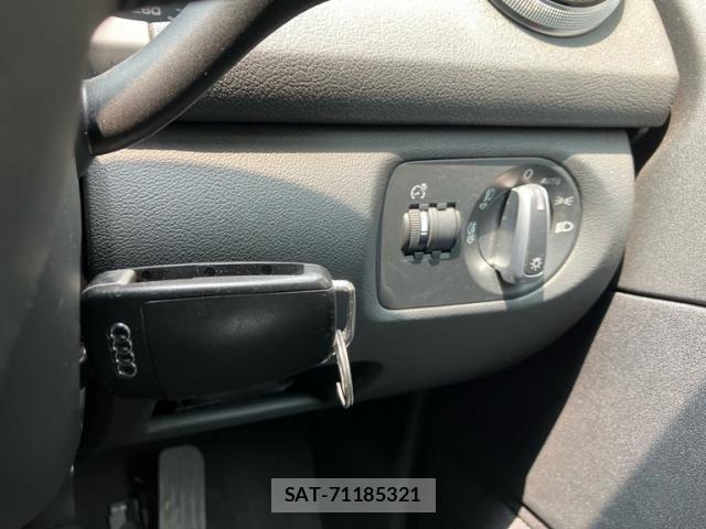 Audi A3 2011-07 8313118-22
