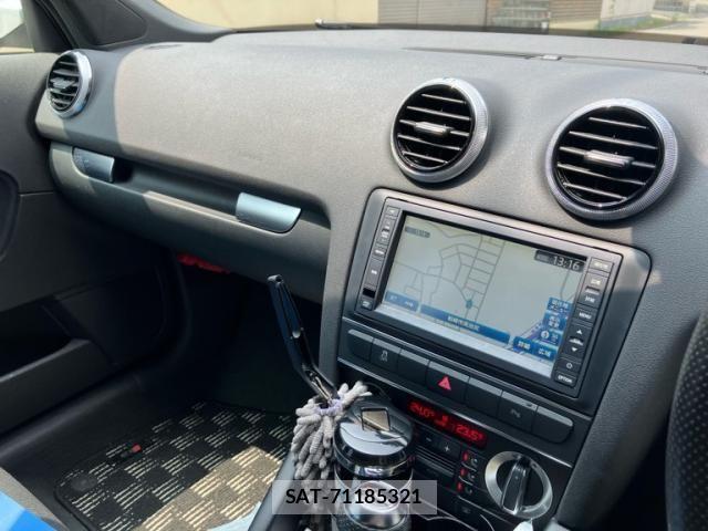 Audi A3 2011-07 8313118-24