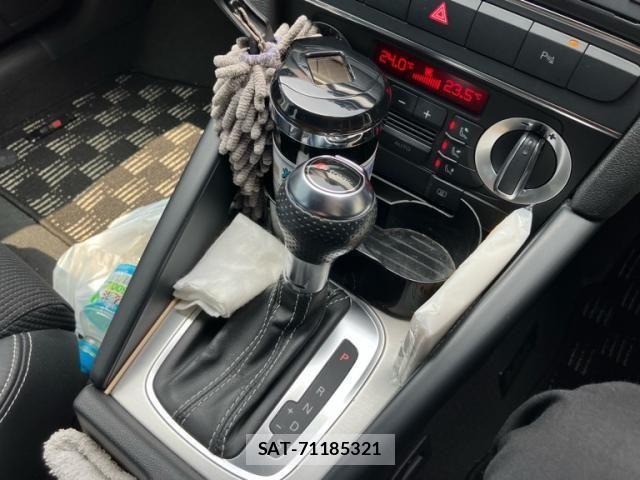 Audi A3 2011-07 8313118-27