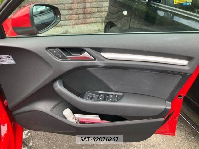Audi A3 2014-04 8313112-20