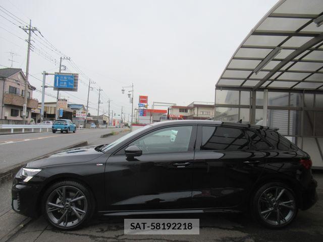 Audi A3 2024-01 8313110-3