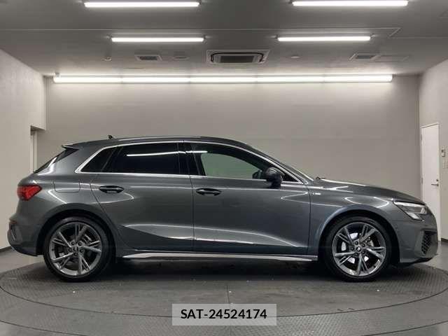 Audi A3 2024-03 8313108-5