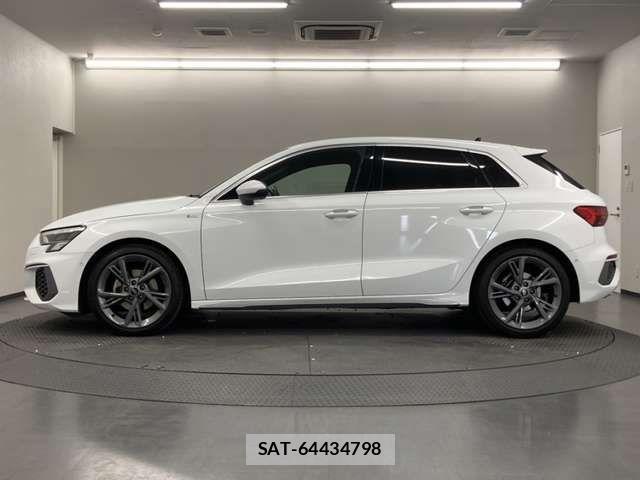 Audi A3 2024-03 8313107-4