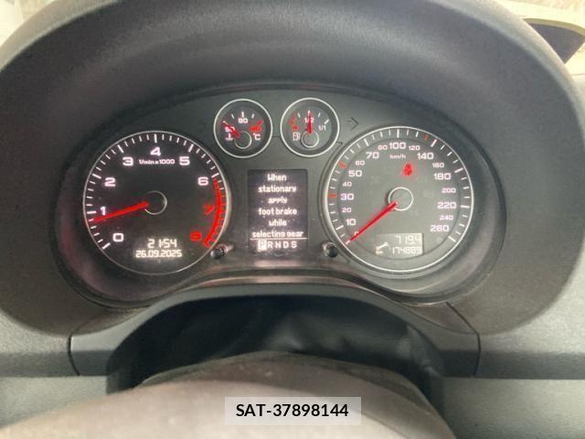 Audi A3 2009-02 8313117-16