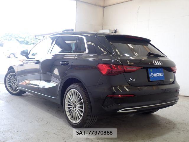 Audi A3 2023-08 8313105-2