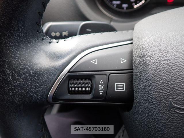 Audi A3 2016-05 8334887-11