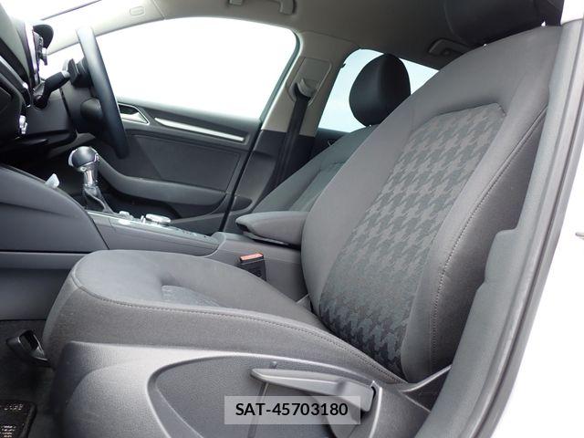 Audi A3 2016-05 8334887-17