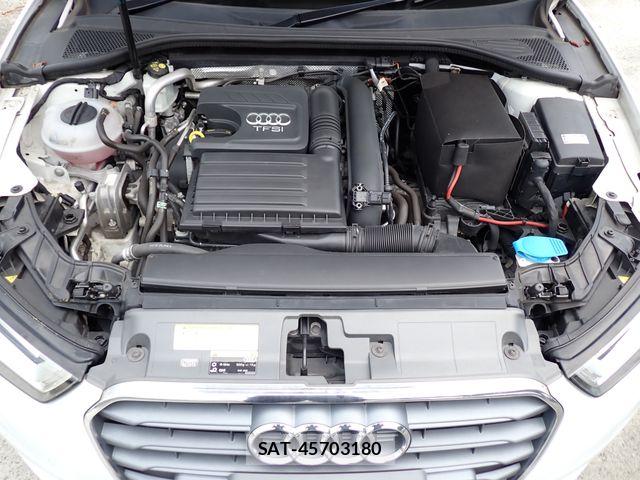 Audi A3 2016-05 8334887-23