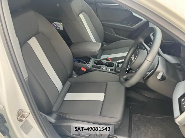 Audi A3 2025-09 8334893-10