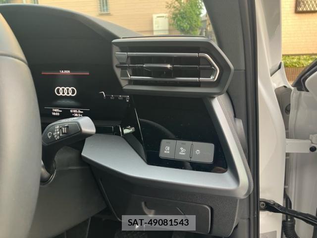 Audi A3 2025-09 8334893-12