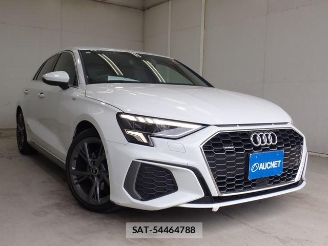 Audi A3 2023-08 8334889-0