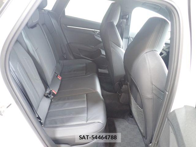 Audi A3 2023-08 8334889-24