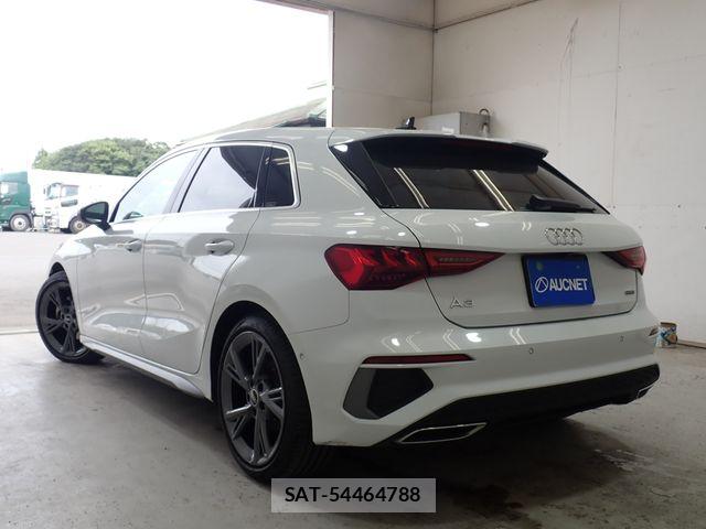 Audi A3 2023-08 8334889-2
