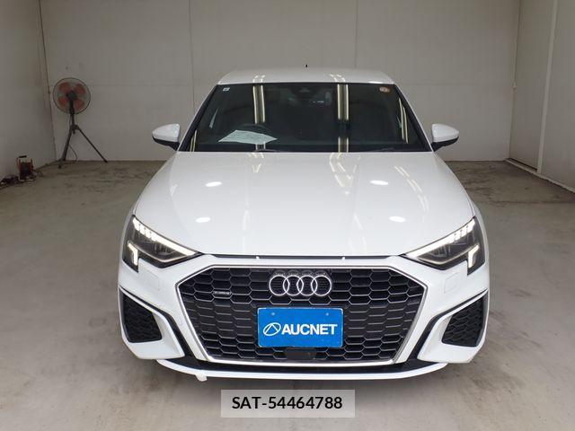 Audi A3 2023-08 8334889-4
