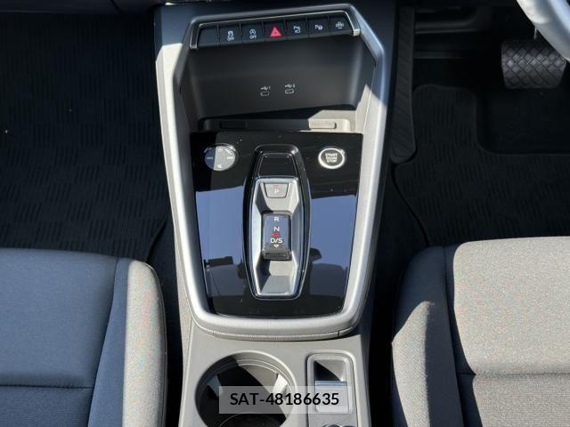 Audi A3 2025-03 8334892-10