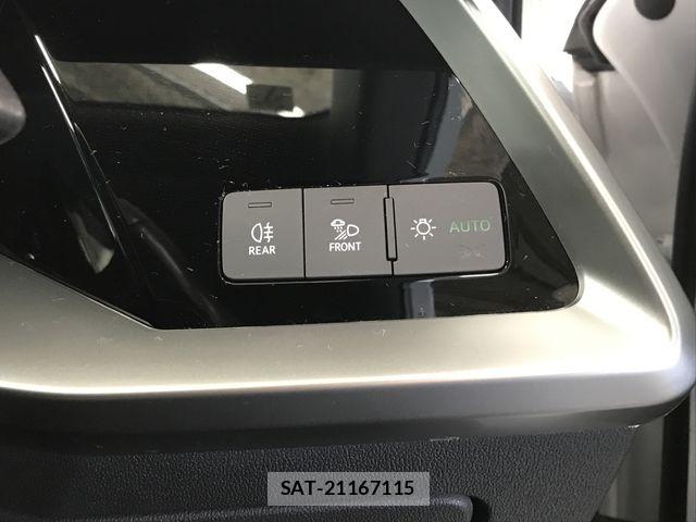Audi A3 2021-07 8353929-17