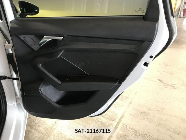 Audi A3 2021-07 8353929-22