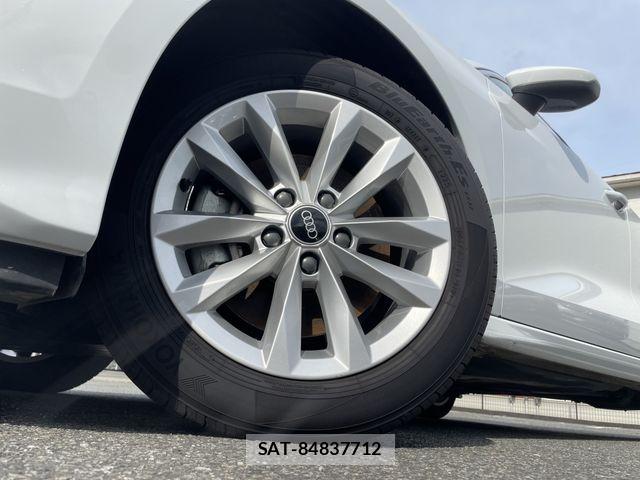 Audi A3 2021-06 8364803-9