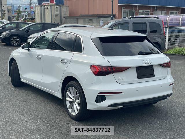 Audi A3 2021-06 8364803-2