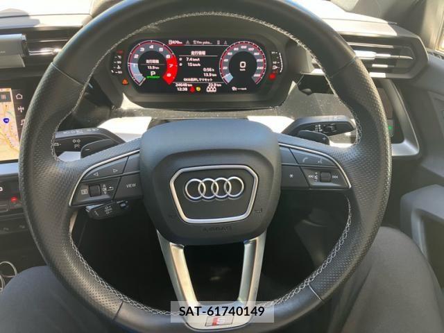 Audi A3 2022-07 8364798-16