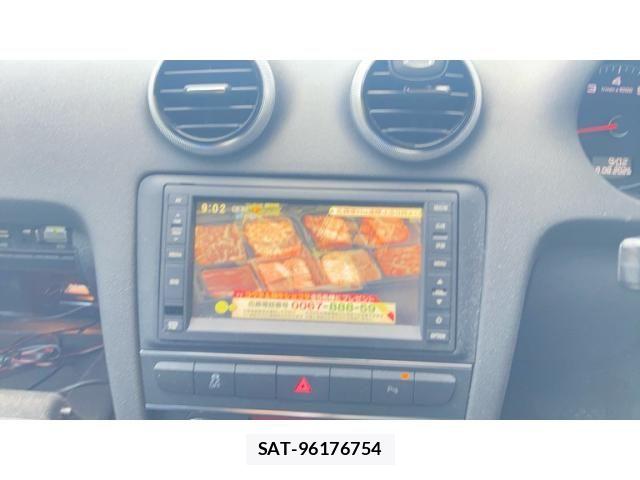 Audi A3 2011-02 8364802-26