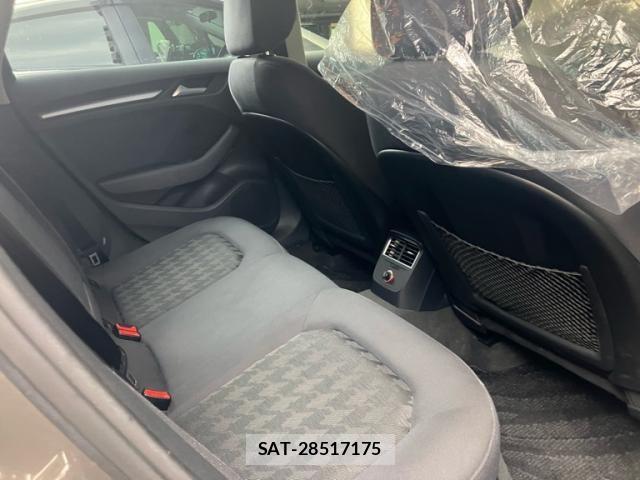 Audi A3 2014-01 8371445-17