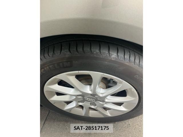 Audi A3 2014-01 8371445-6