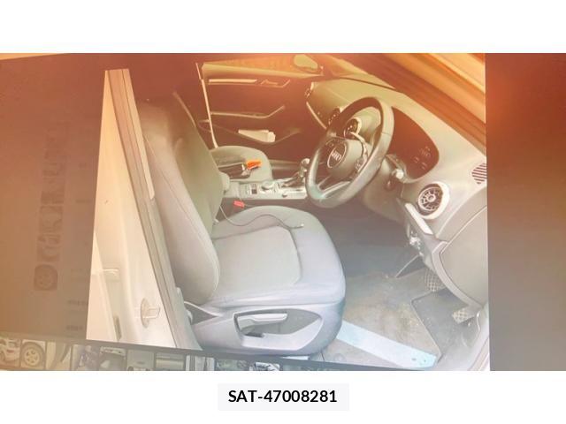 Audi A3 2019-10 8411247-10