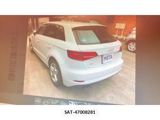 Audi A3 2019-10 8411247-4