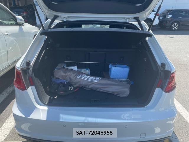 Audi A3 2016-06 8411249-12