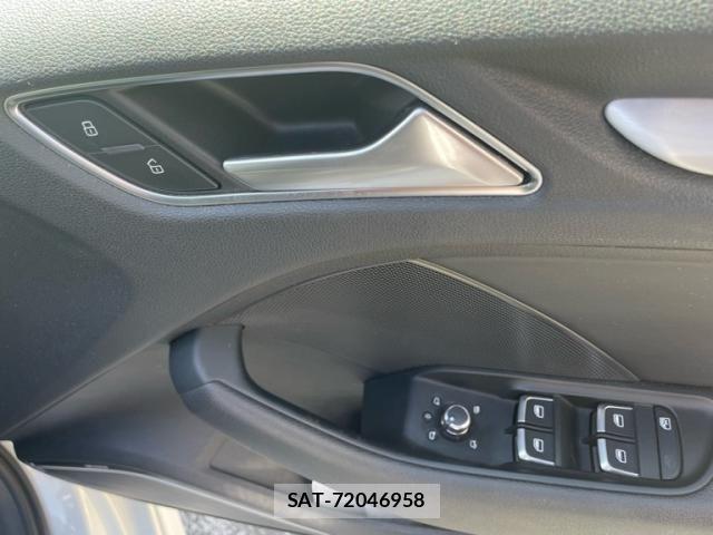 Audi A3 2016-06 8411249-18